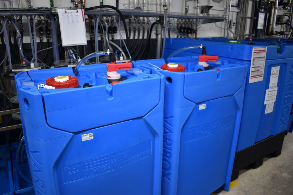 Doppelwandiger IBC Tank